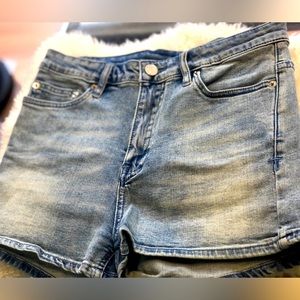 GIVENCHY  high‎ rise shortie ,good condition